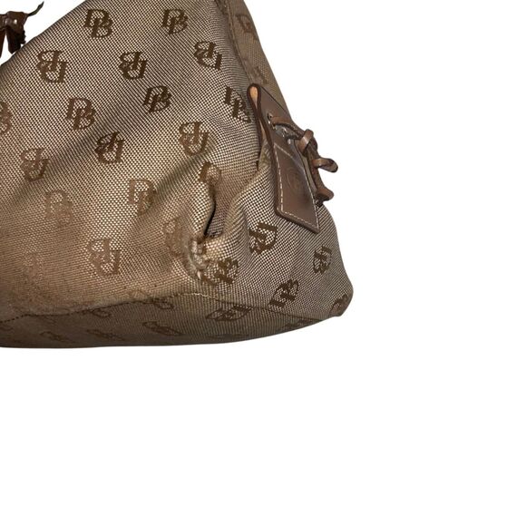 Dooney & Bourke Signature East/West Shoulder Bag in Brown Canvas w Leather Trim - Picture 8 of 12